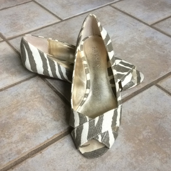 Lauren Ralph Lauren shoes - Picture 6 of 7